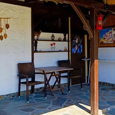 Apartament Farma Giannis *
