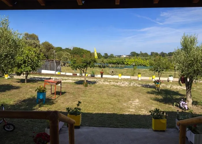 Farma Giannis Apartment Sarti
