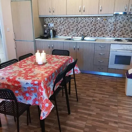 Farma Giannis Appartement *